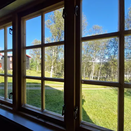 Trivelig Og Romslig Naer Roros, Rikelig Med Uteplass Holiday home Glamos