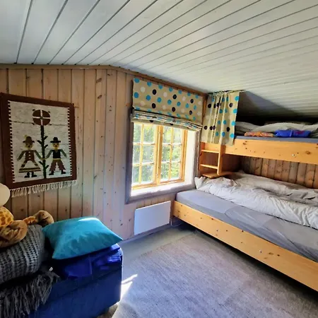 Trivelig Og Romslig Naer Roros, Rikelig Med Uteplass * Glamos